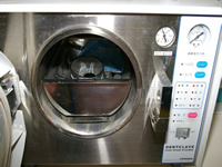 高圧蒸気滅菌機